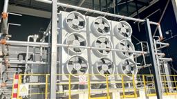 国内容量最大绿氢整流变压器成功投运！中国电气装备助力国内最大绿色氢氨项目实现关键突破